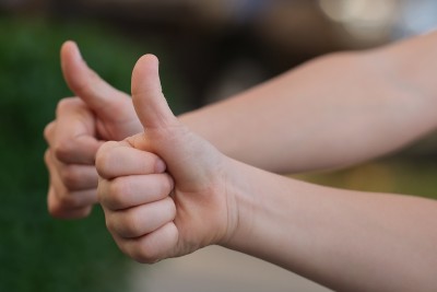 10 Uplifting Words of Encouragement to Brighten Your Day